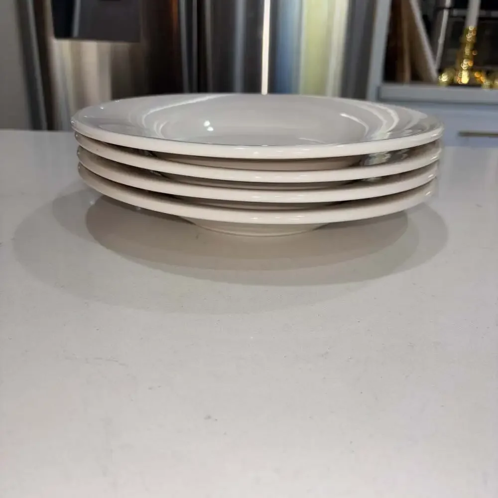 Pottery Barn Sausalito Ivory Rimmed Pasta Bowls, Set of 4